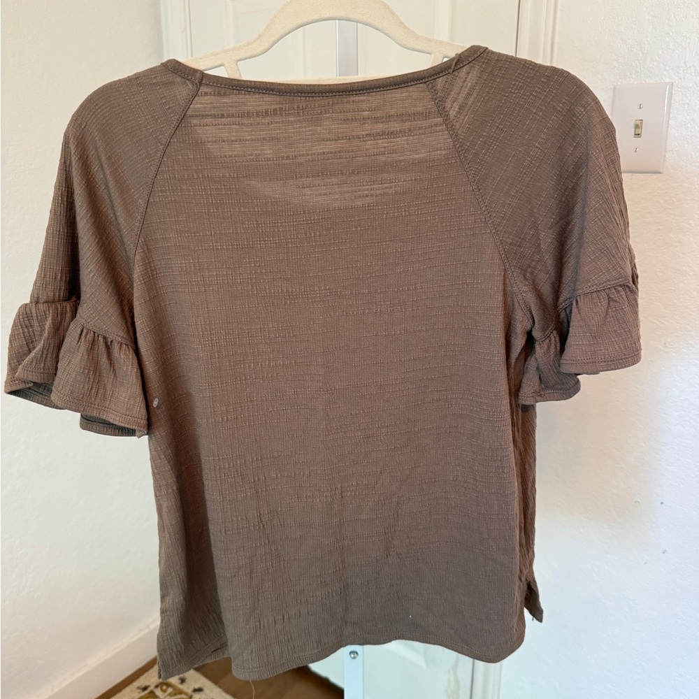 NEW Max Studio Ruffle Sleeve Women's Top in Mocha - Picture 5 of 8